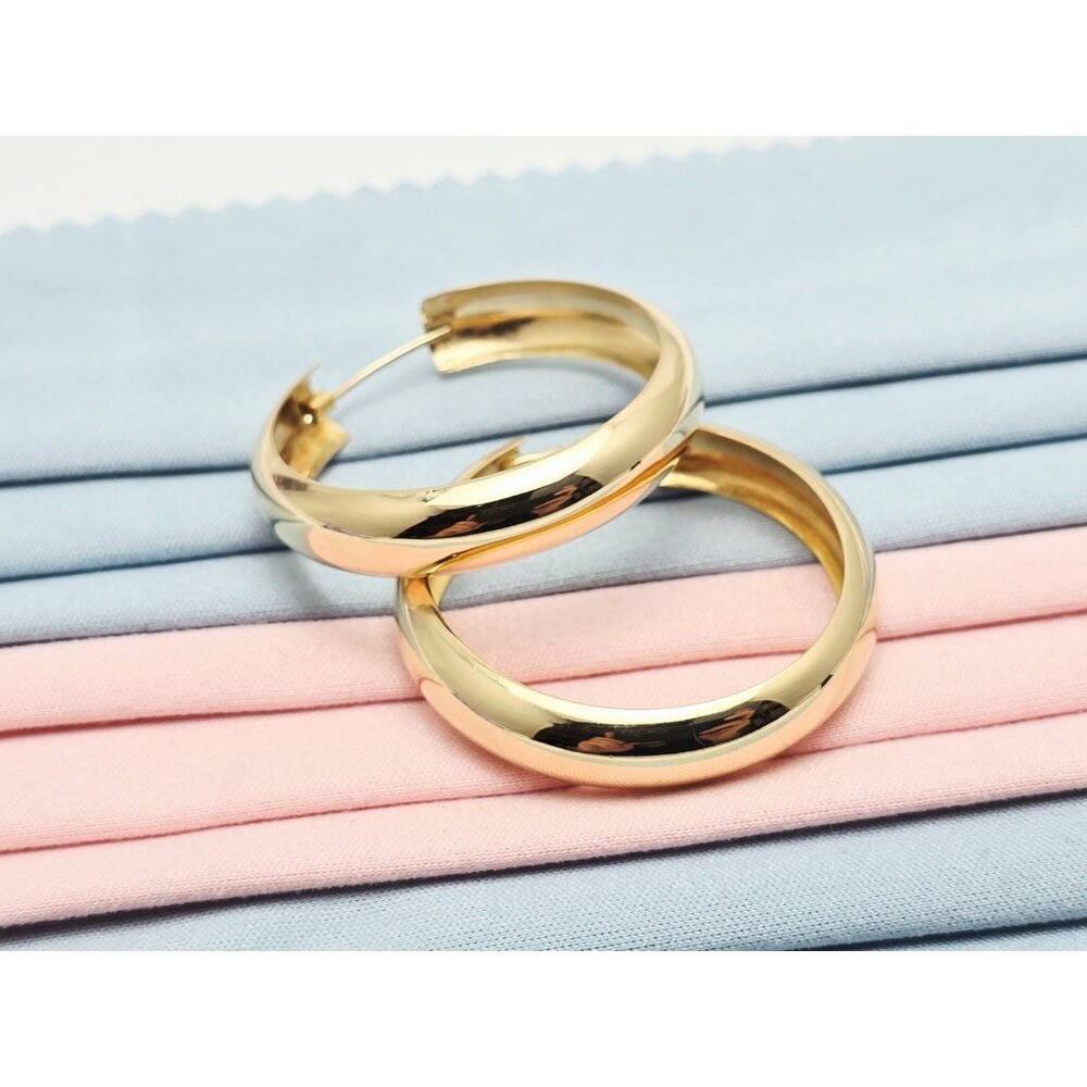 Unique Medium 18k Solid Yellow Gold Designer Poli… - image 3